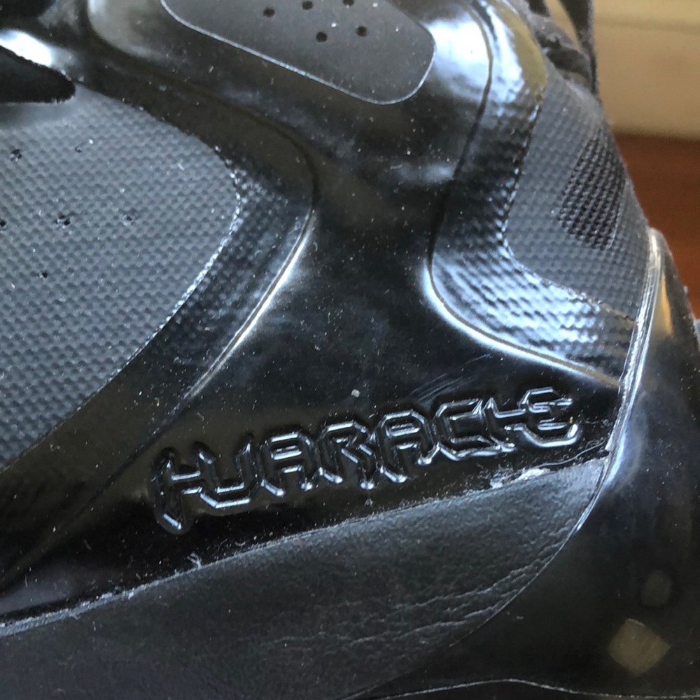 NWOT Nike Huarache Cleats - men’s size 8